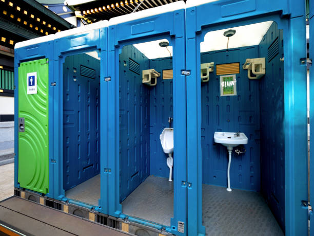 Portable Toilet Options We Offer in Rexland Acres, CA